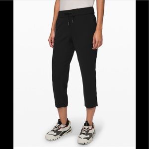 Brand new Lululemon, On the Fly Crop Pants